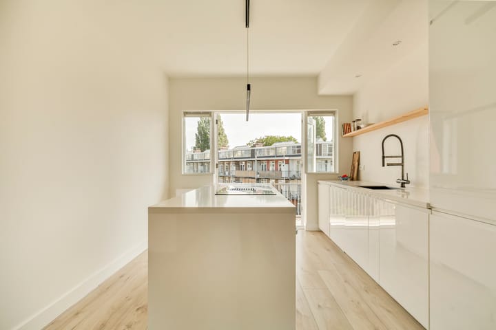 Appartement te koop: Admiraal De Ruijterweg 386-3, Amsterdam