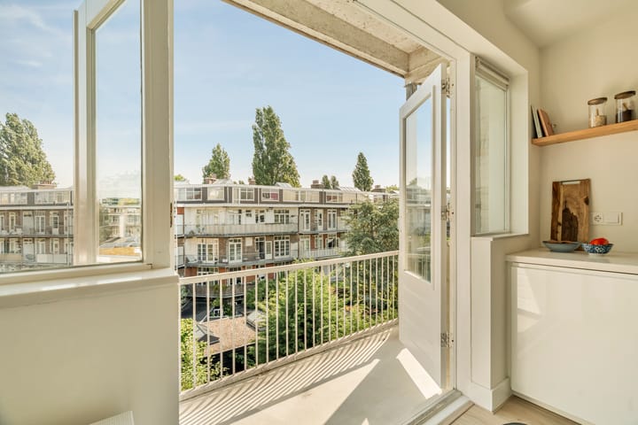 Appartement te koop: Admiraal De Ruijterweg 386-3, Amsterdam