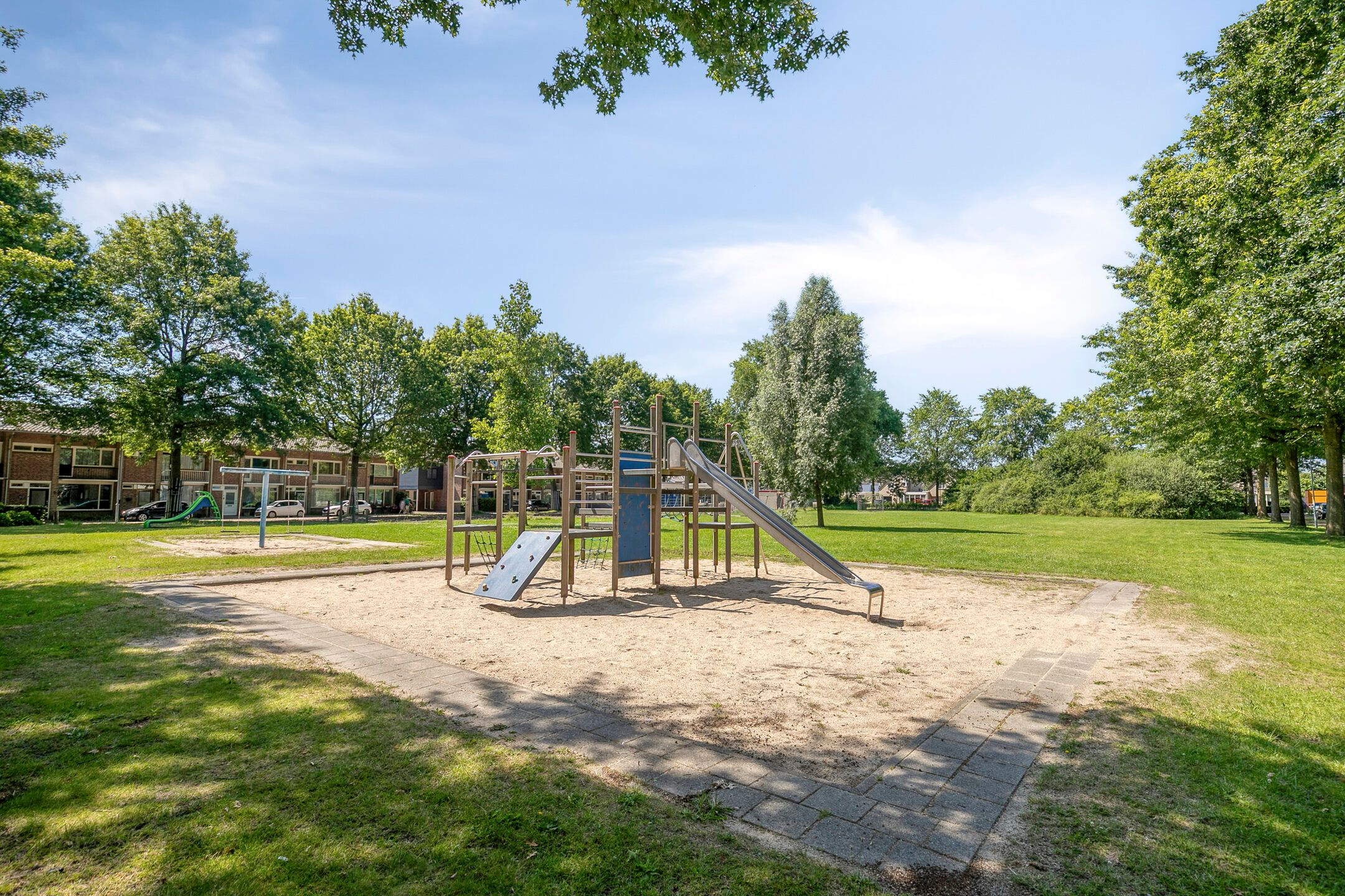 Photo 33 of Burg. Verwielstraat 58
