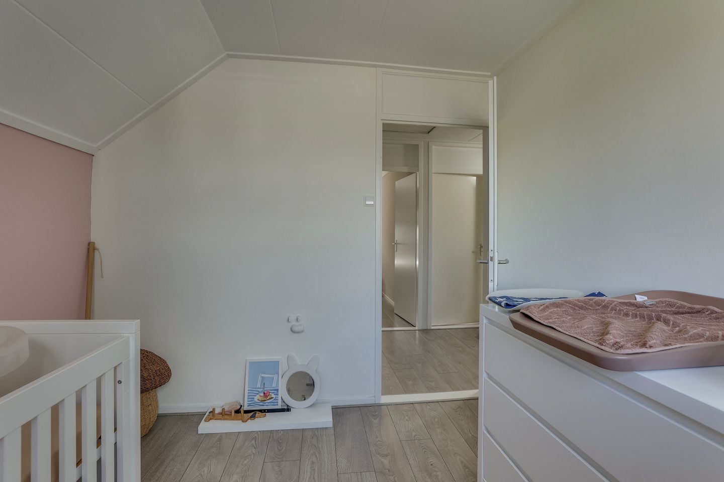 Photo 25 of Dorpsweg 4-B