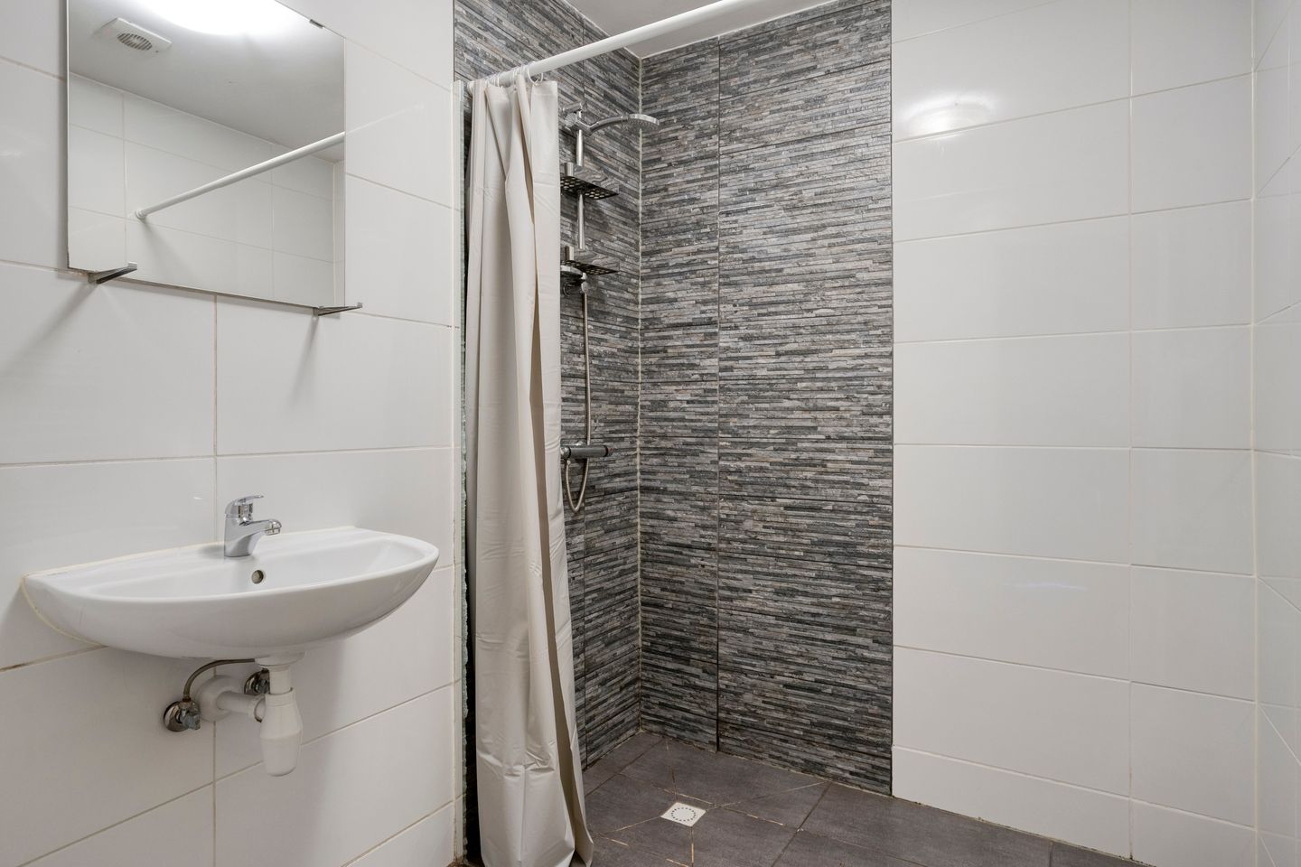 Photo 14 of Ridderspoorstraat 38-B
