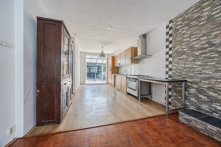 Appartement te koop: Nieuwersluisstraat 12, 'S-Gravenhage