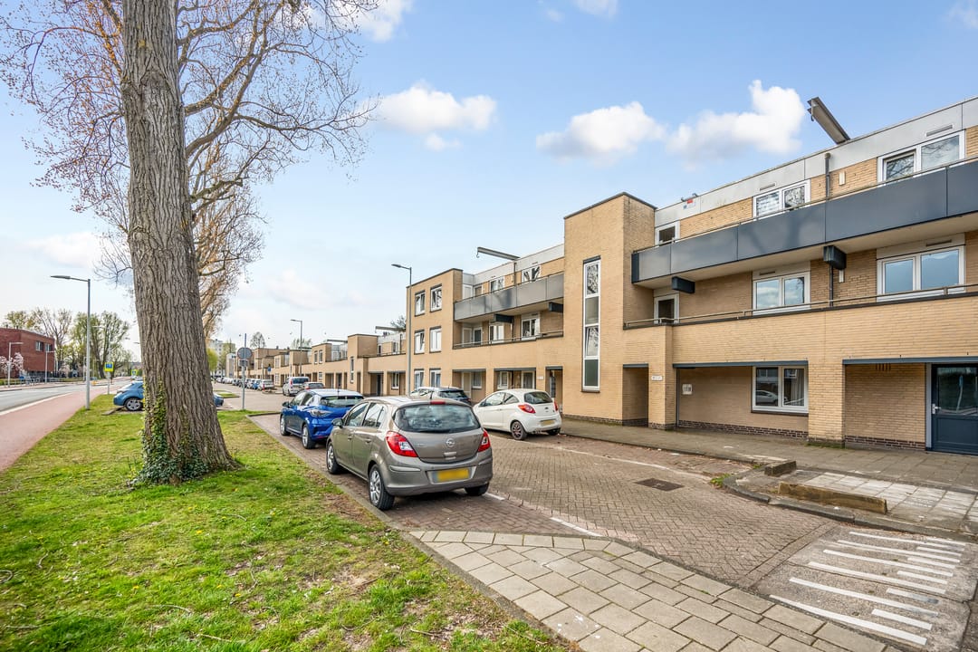 Photo 2 of Louis Davidsstraat 17