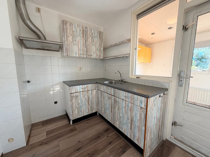 Tussenwoning te koop: Het Som 34, Zeewolde