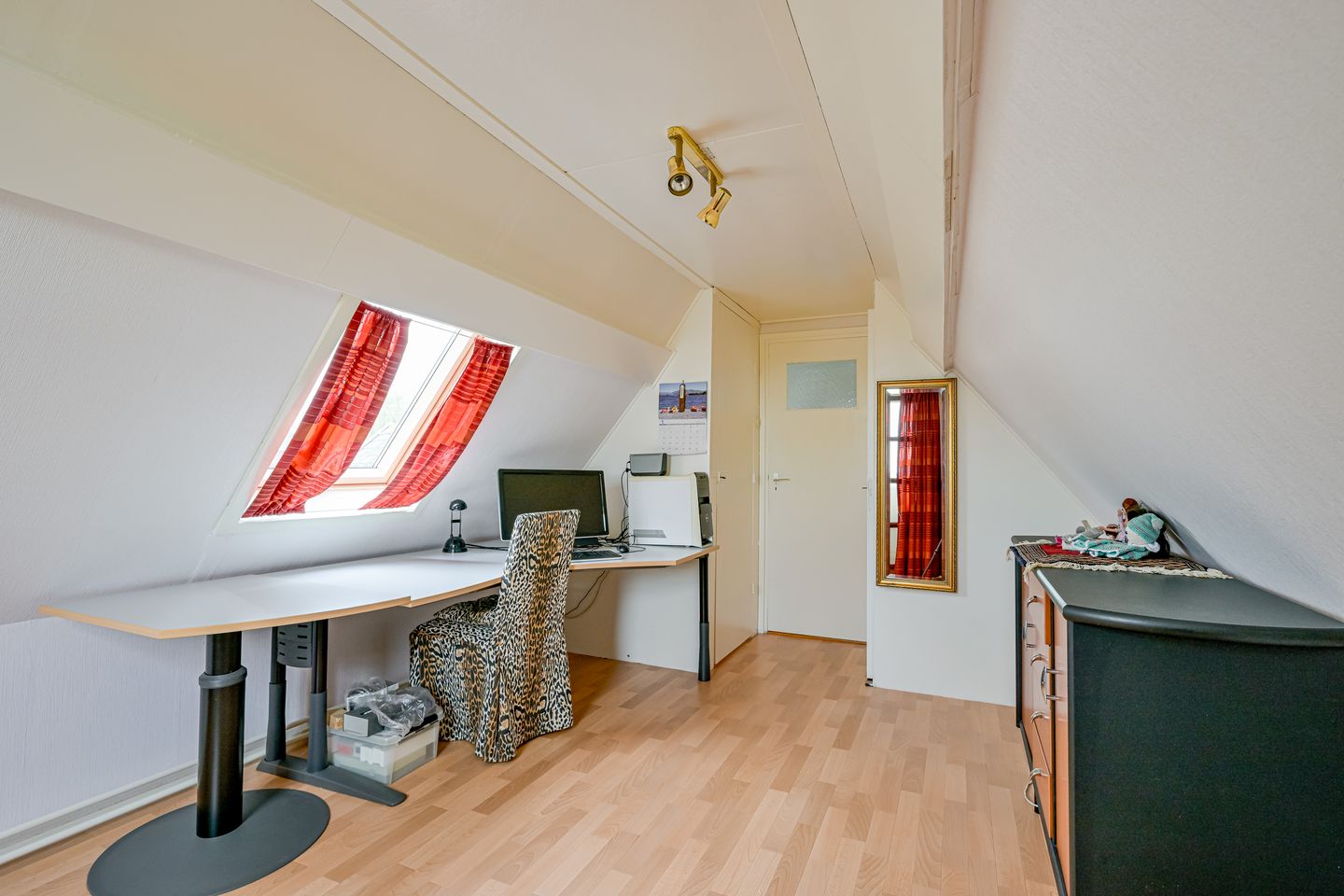 Photo 49 of Kluiten 31