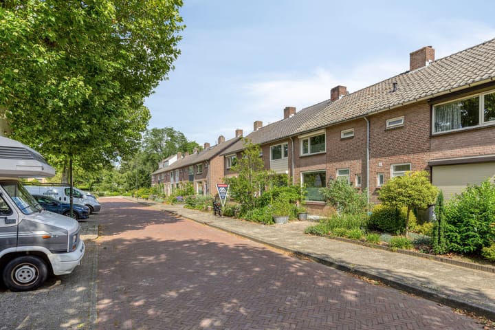 Foto 5 van Marterlaan 19