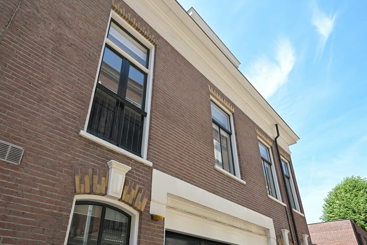 Photo 2 of Laan van Roos en Doorn 22
