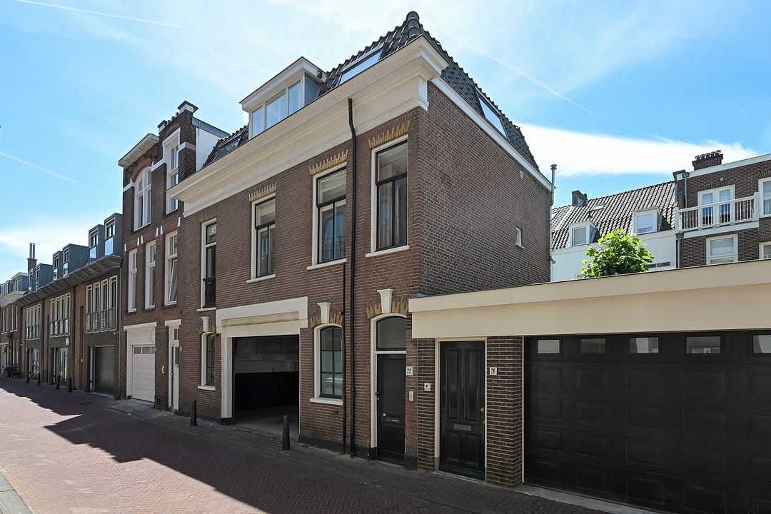 Photo 1 of Laan van Roos en Doorn 22