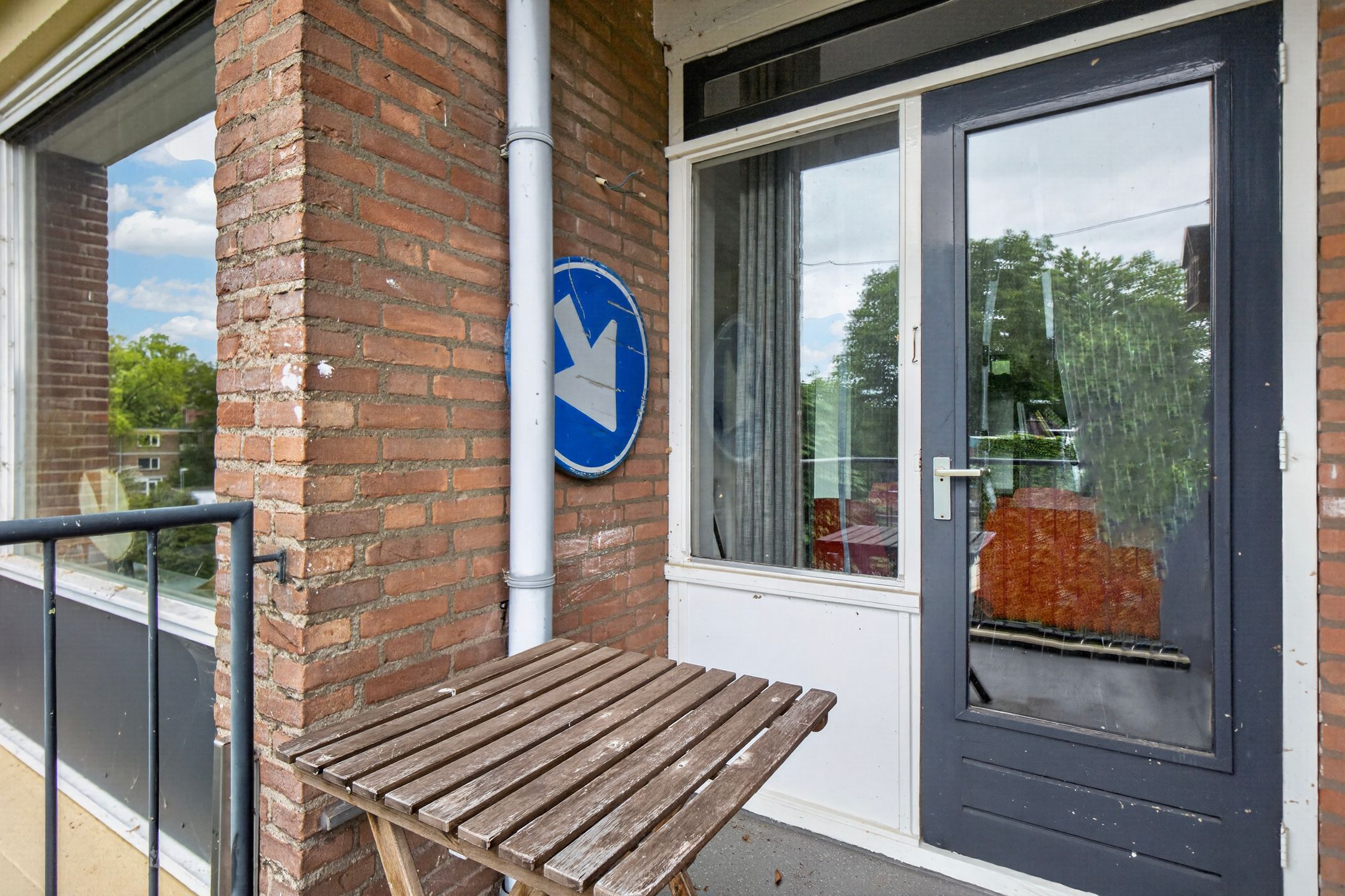 Photo 33 of Van 't Hoffstraat 3-II