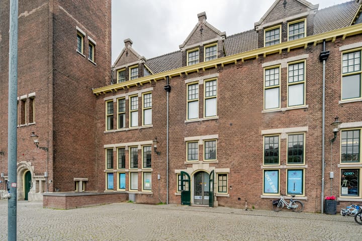 Stationsplein 26, Maastricht