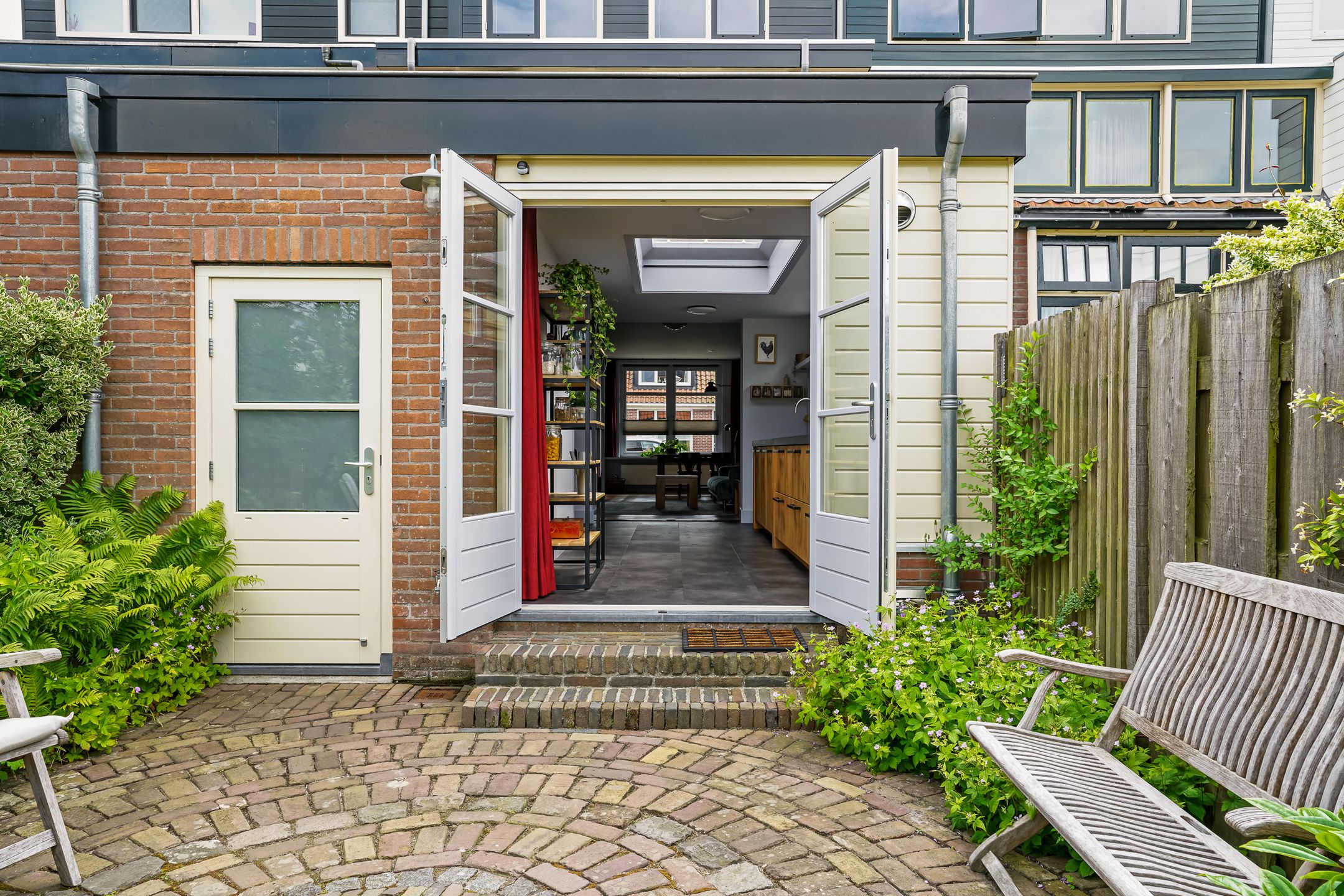 Photo 9 of Schoutenstraat 81