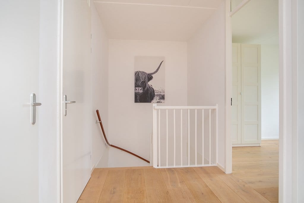 Photo 15 of Professor J.H. Gunningstraat 18