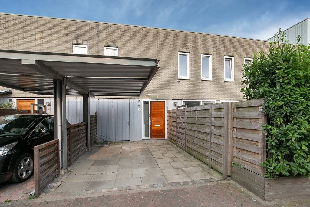 Photo 25 of Professor J.H. Gunningstraat 18