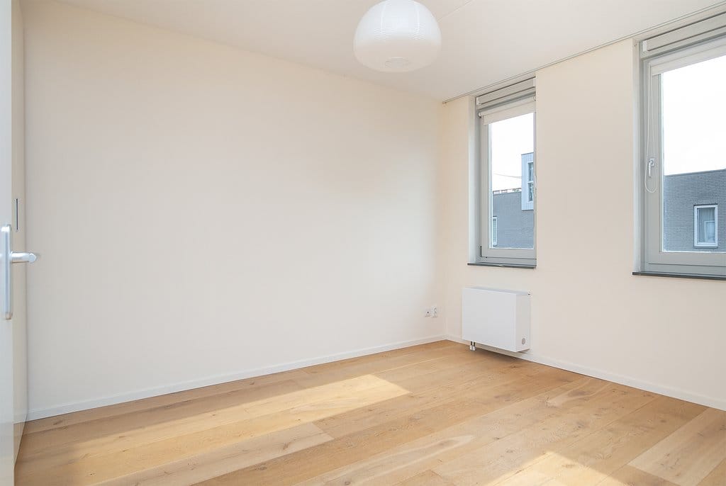 Photo 18 of Professor J.H. Gunningstraat 18