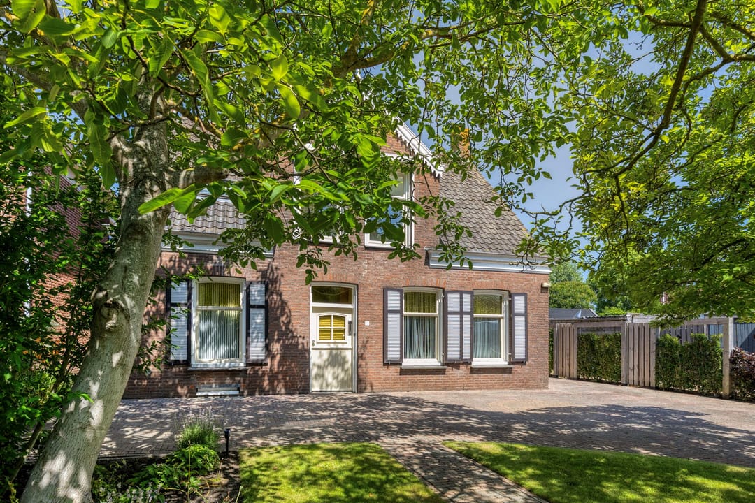 Photo 2 of Damstraat 23
