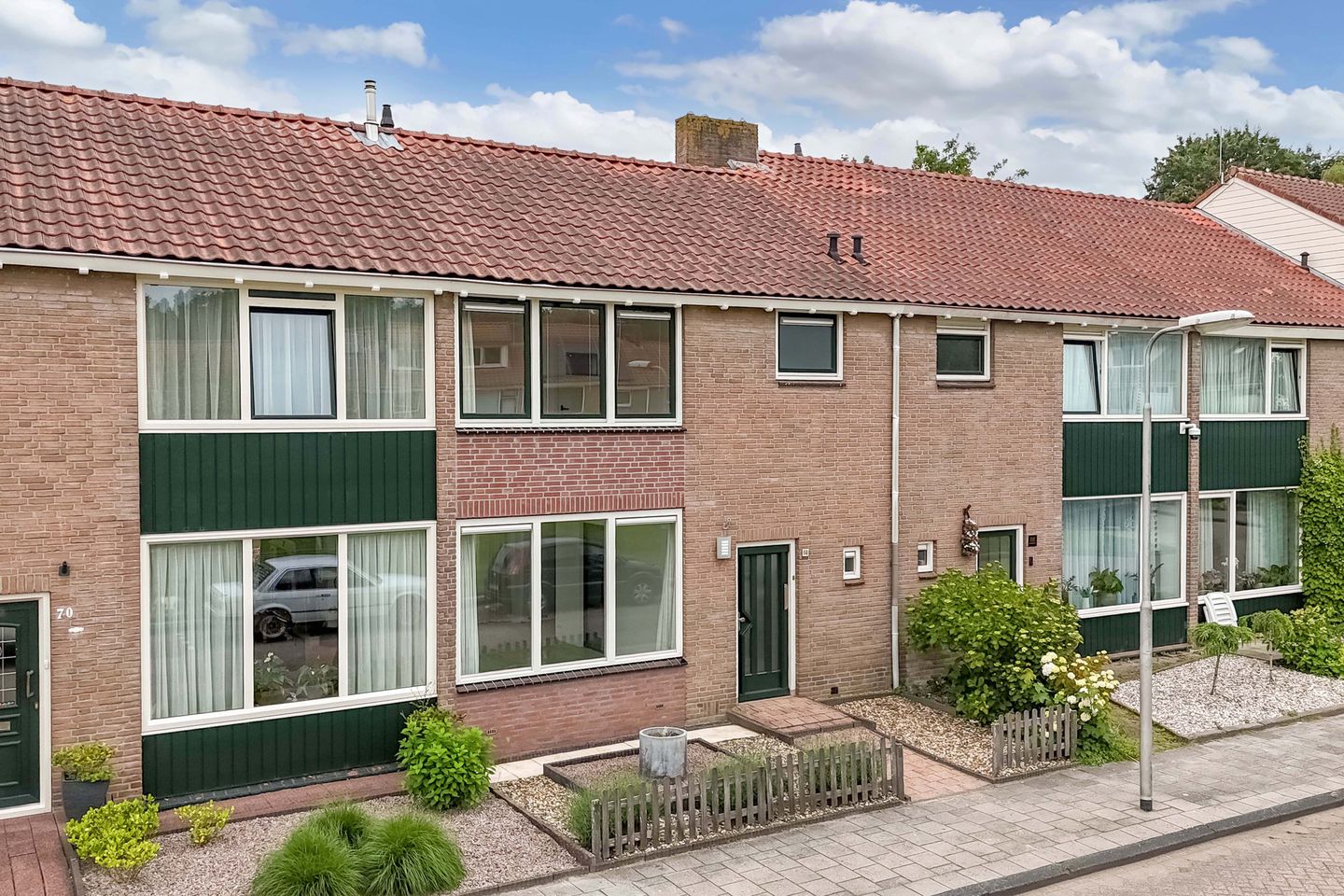 Photo 35 of Deltastraat 68