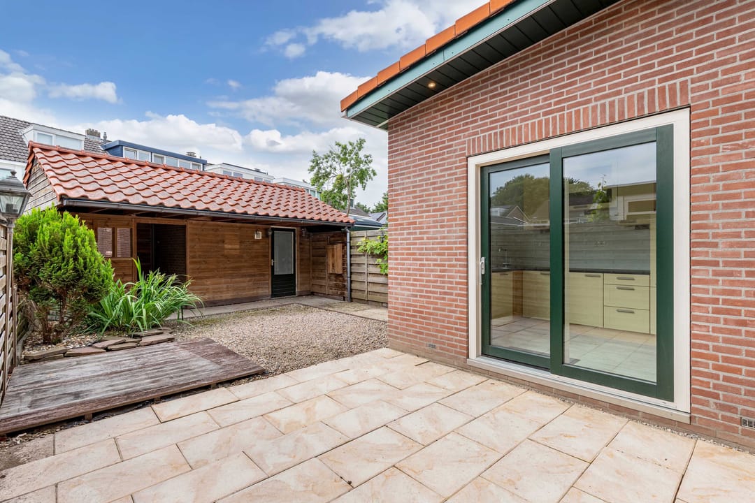 Photo 26 of Deltastraat 68