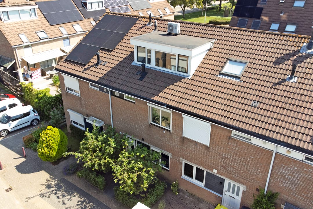 Photo 43 of Bremstraat 4