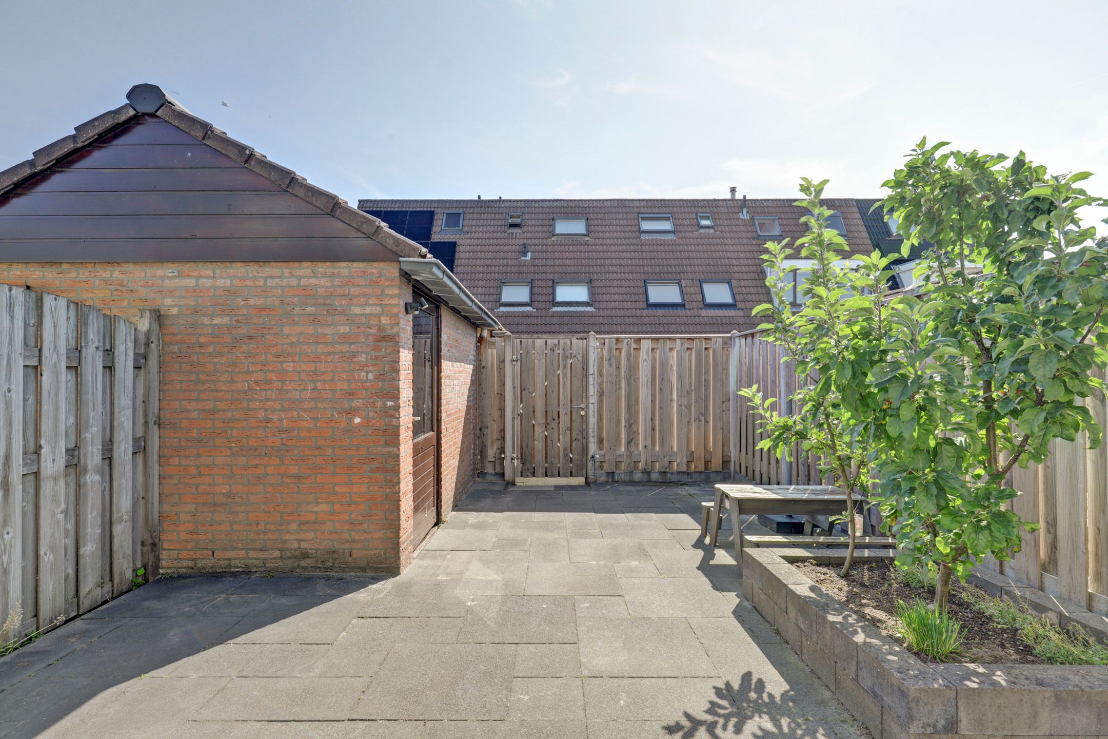 Photo 36 of Bremstraat 4