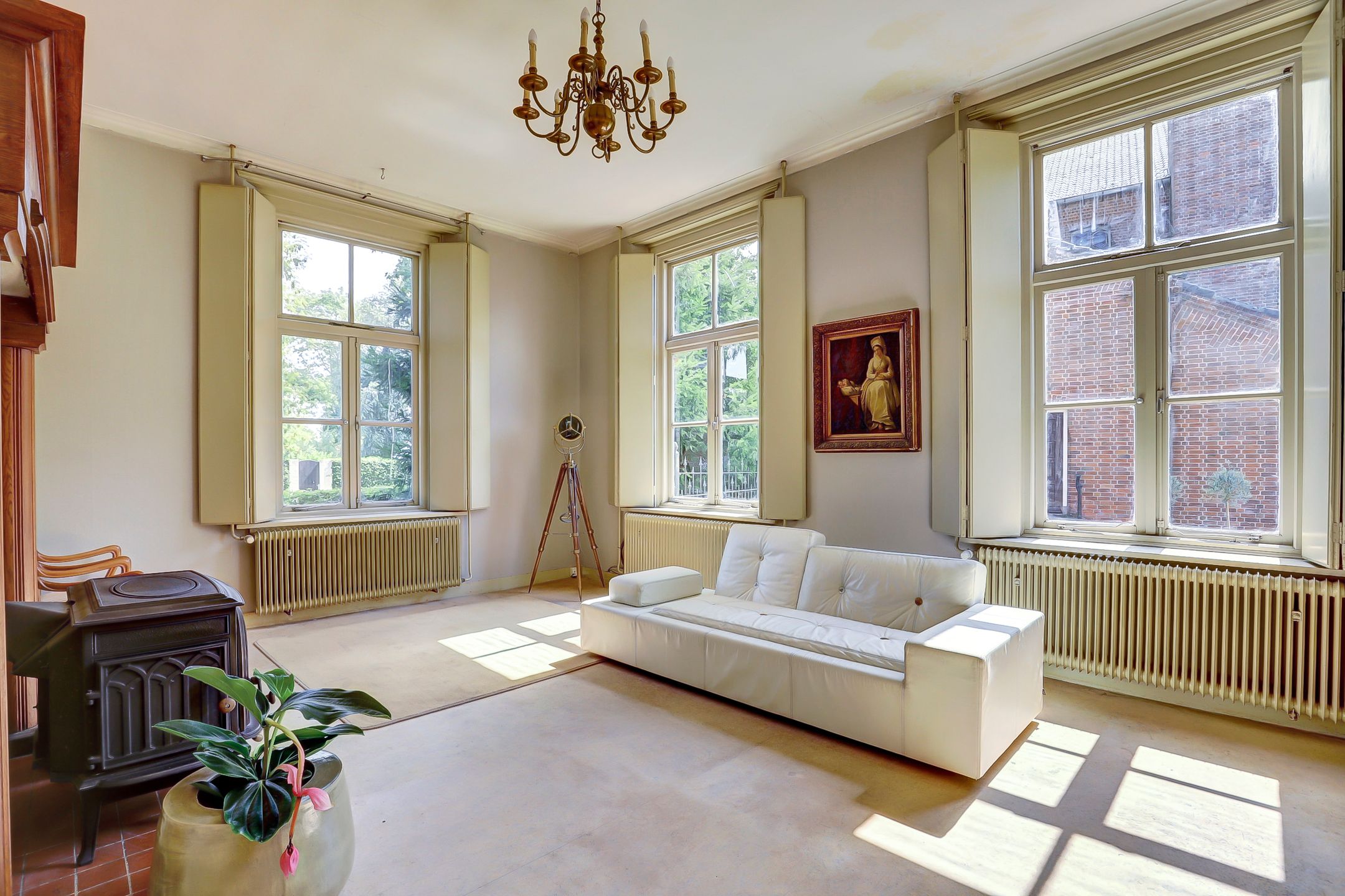 Photo 12 of Grotestraat 13
