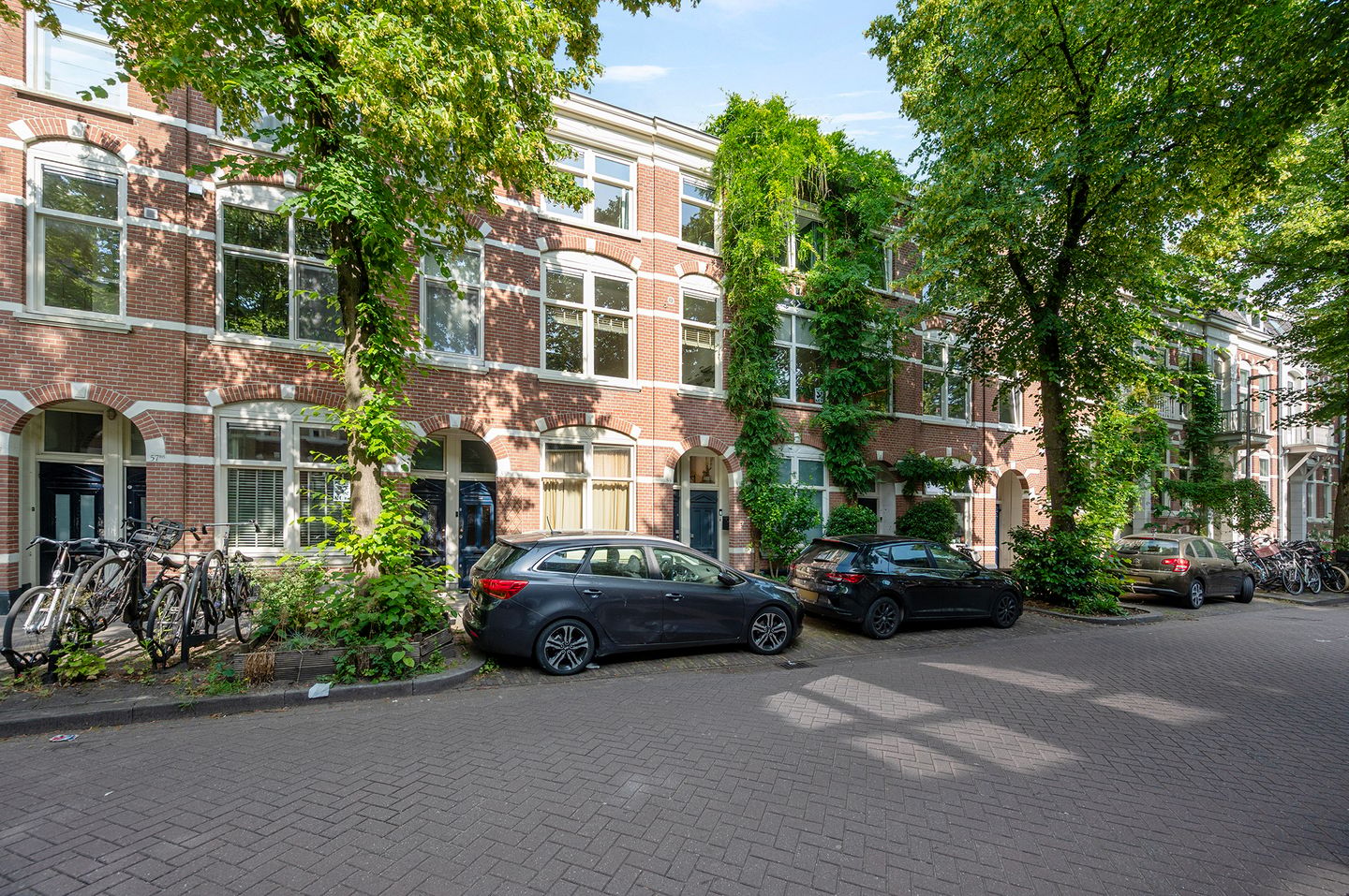 Photo 1 of Jan Pieterszoon Coenstraat 53-BS
