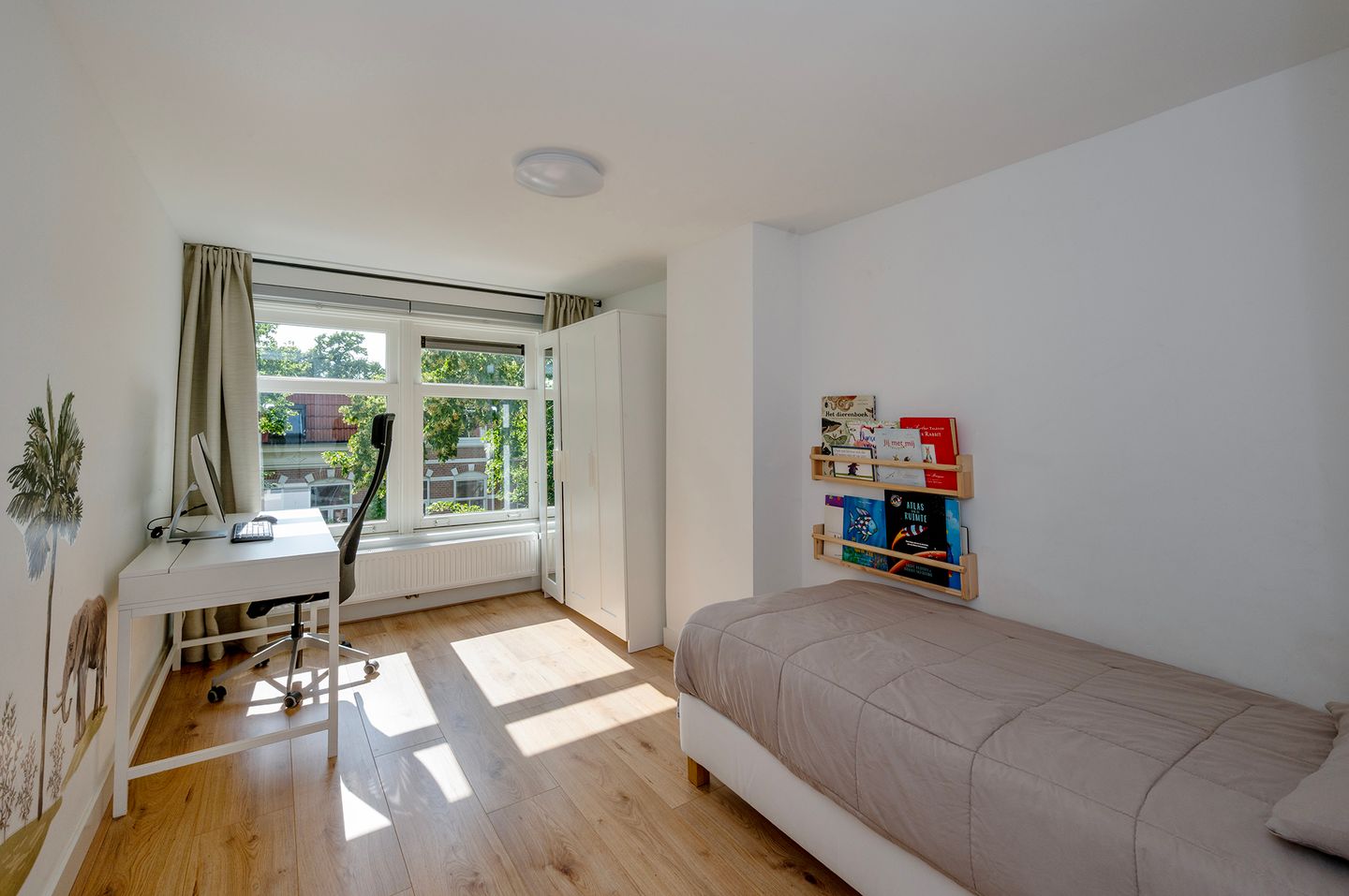 Photo 29 of Jan Pieterszoon Coenstraat 53-BS