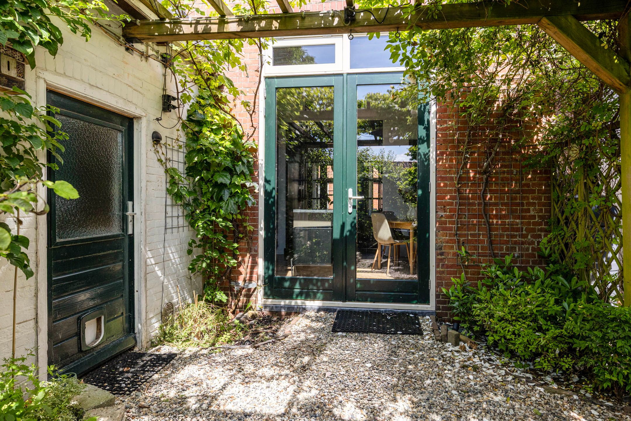 Photo 39 of Hoofdstraat 24