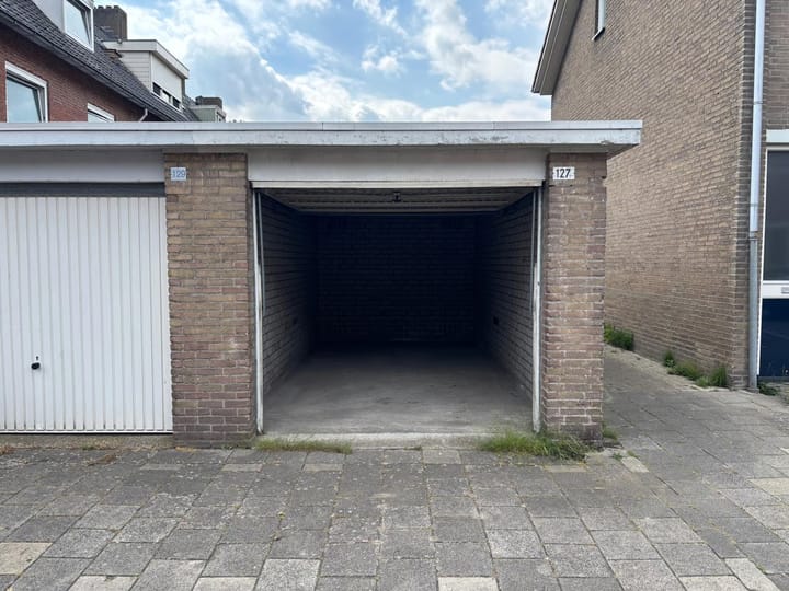 Foto 2 van Martinitorenstraat 125