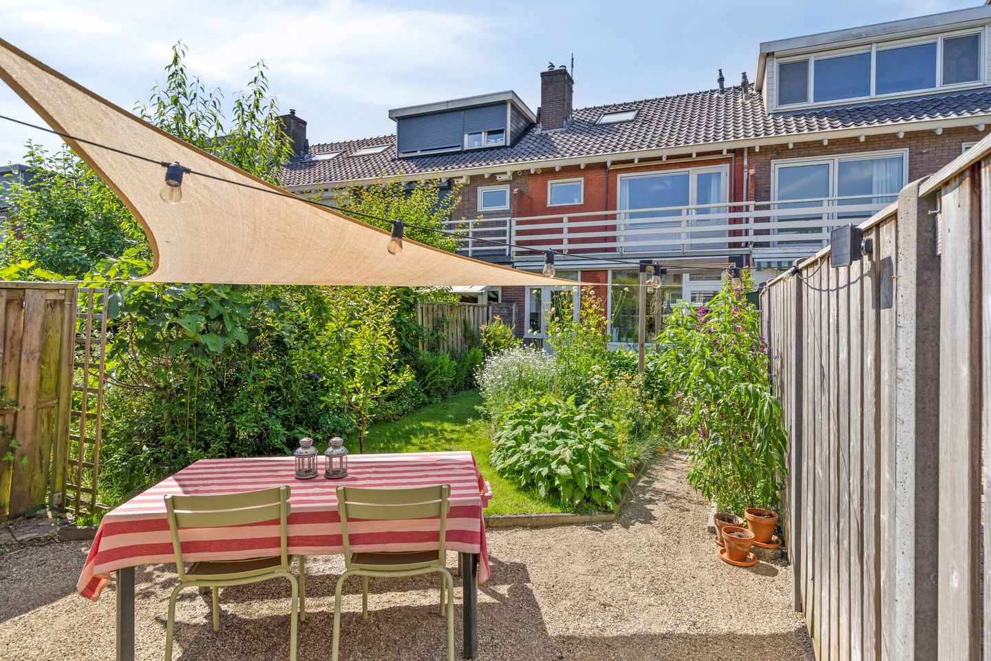 Photo 40 of Margrietstraat 15