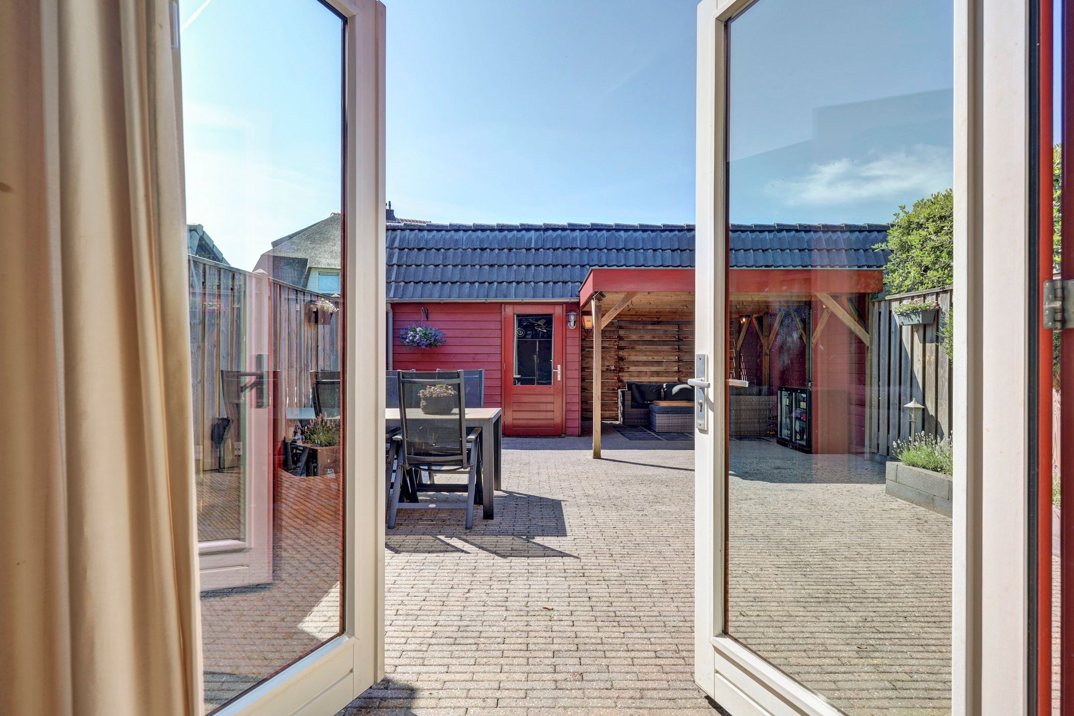 Photo 6 of Voermanstraat 25