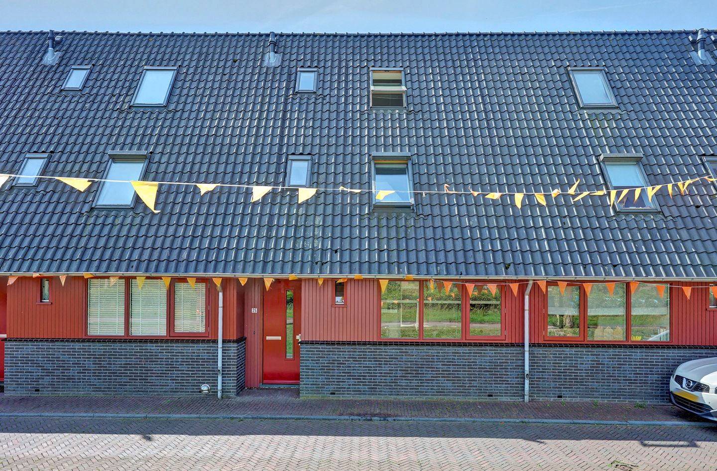 Photo 40 of Voermanstraat 25