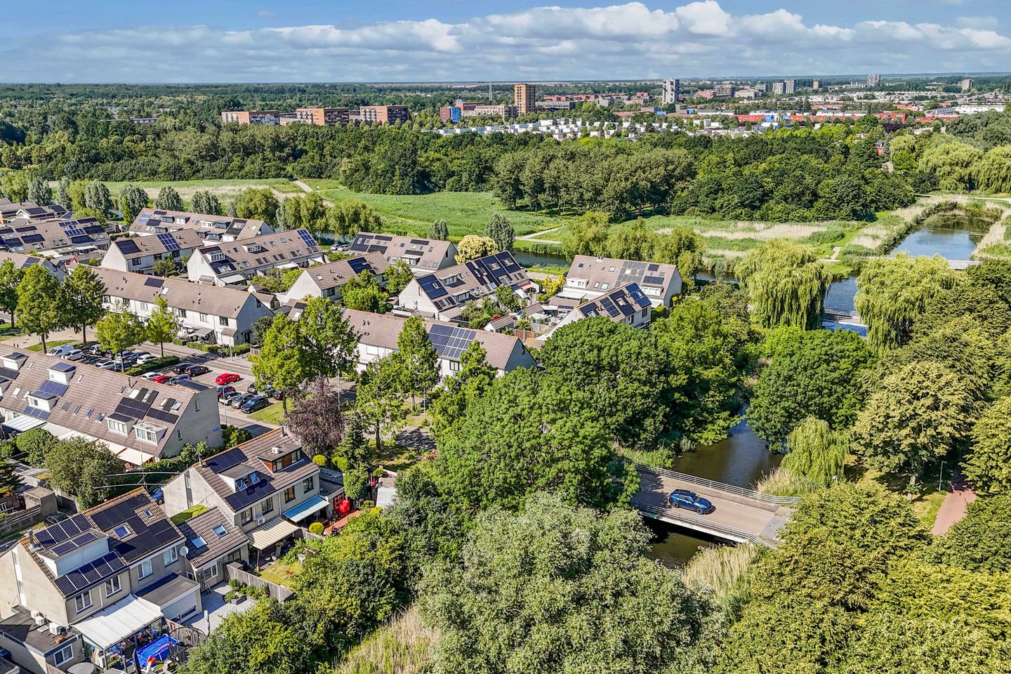 Photo 44 of Waterleliestraat 22