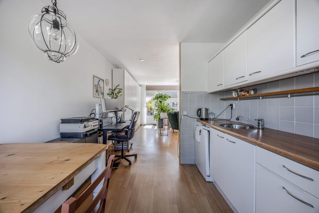 Photo 11 of Waterleliestraat 22