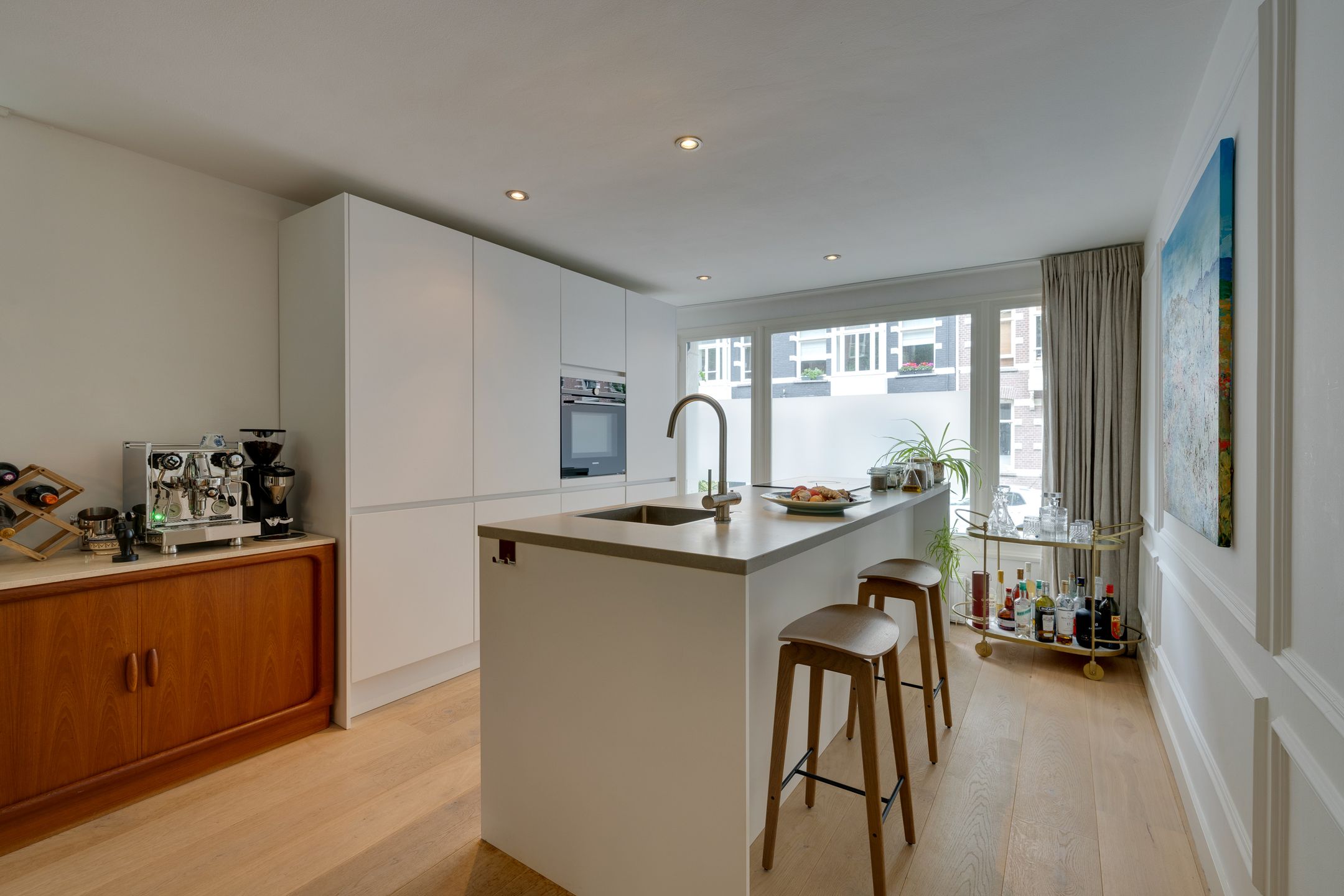 Photo 24 of Cornelis Anthoniszstraat 8-H