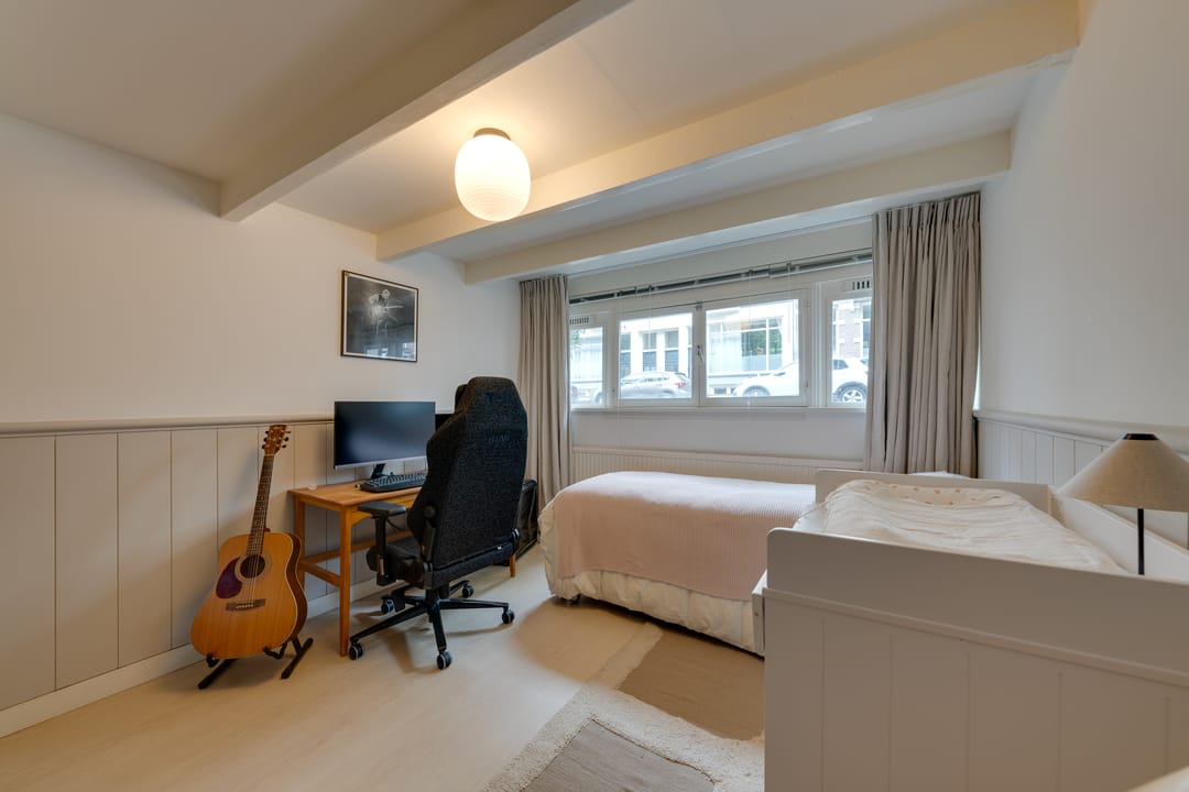 Photo 52 of Cornelis Anthoniszstraat 8-H