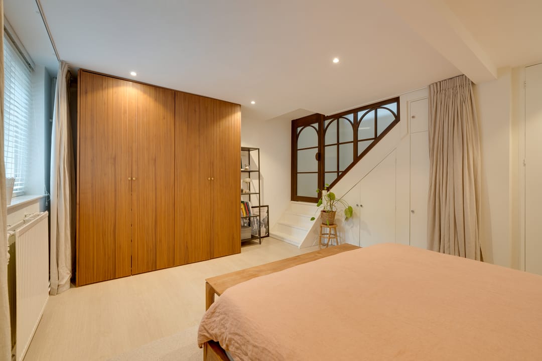 Photo 47 of Cornelis Anthoniszstraat 8-H