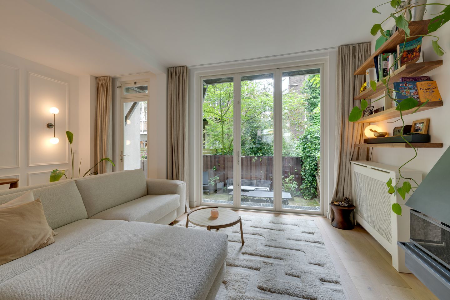 Photo 14 of Cornelis Anthoniszstraat 8-H
