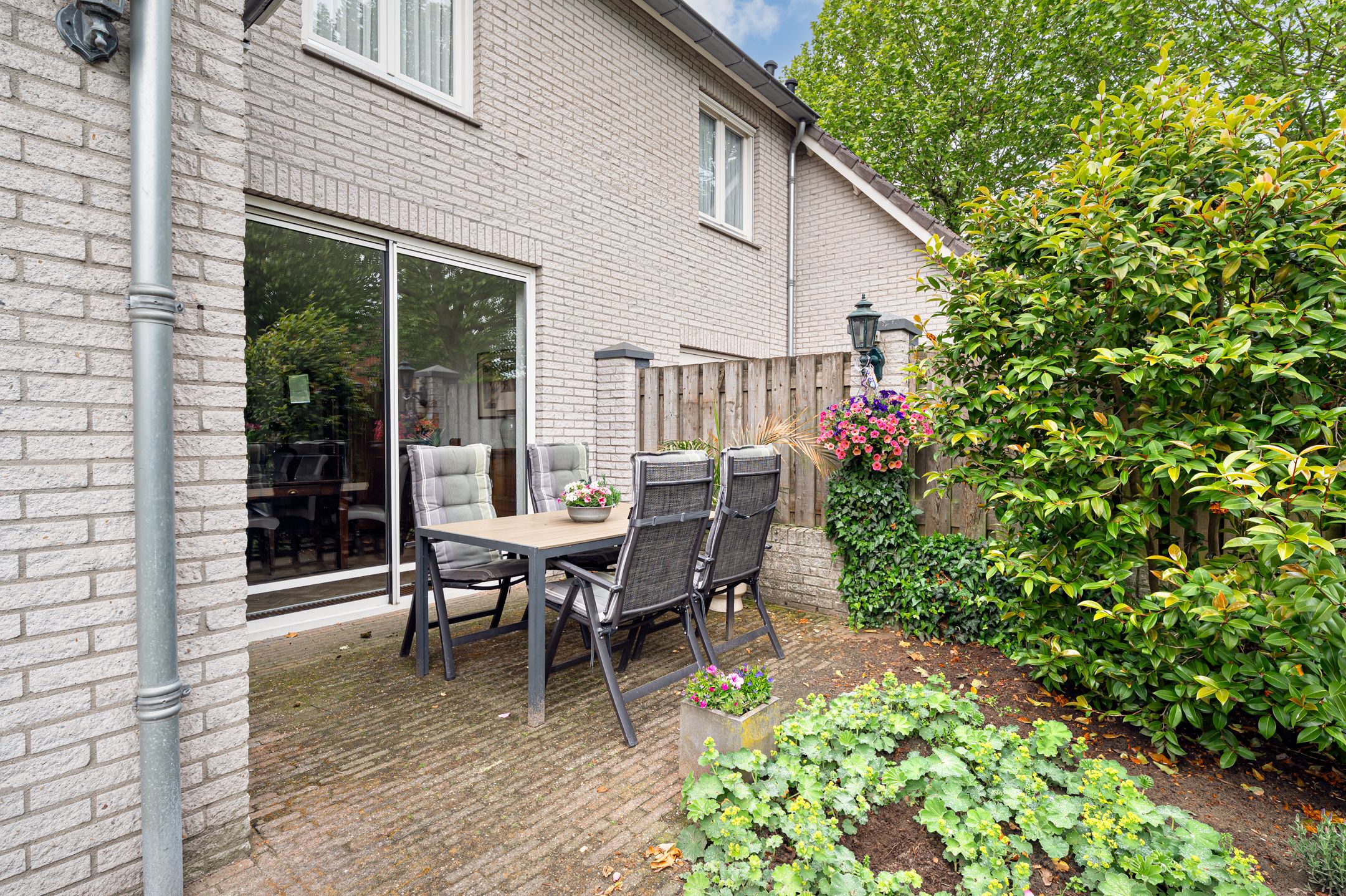 Foto 42 van Eerdsebaan 2