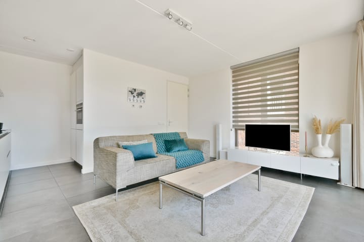 Appartement te koop: Amstelvlietstraat 243, Amsterdam