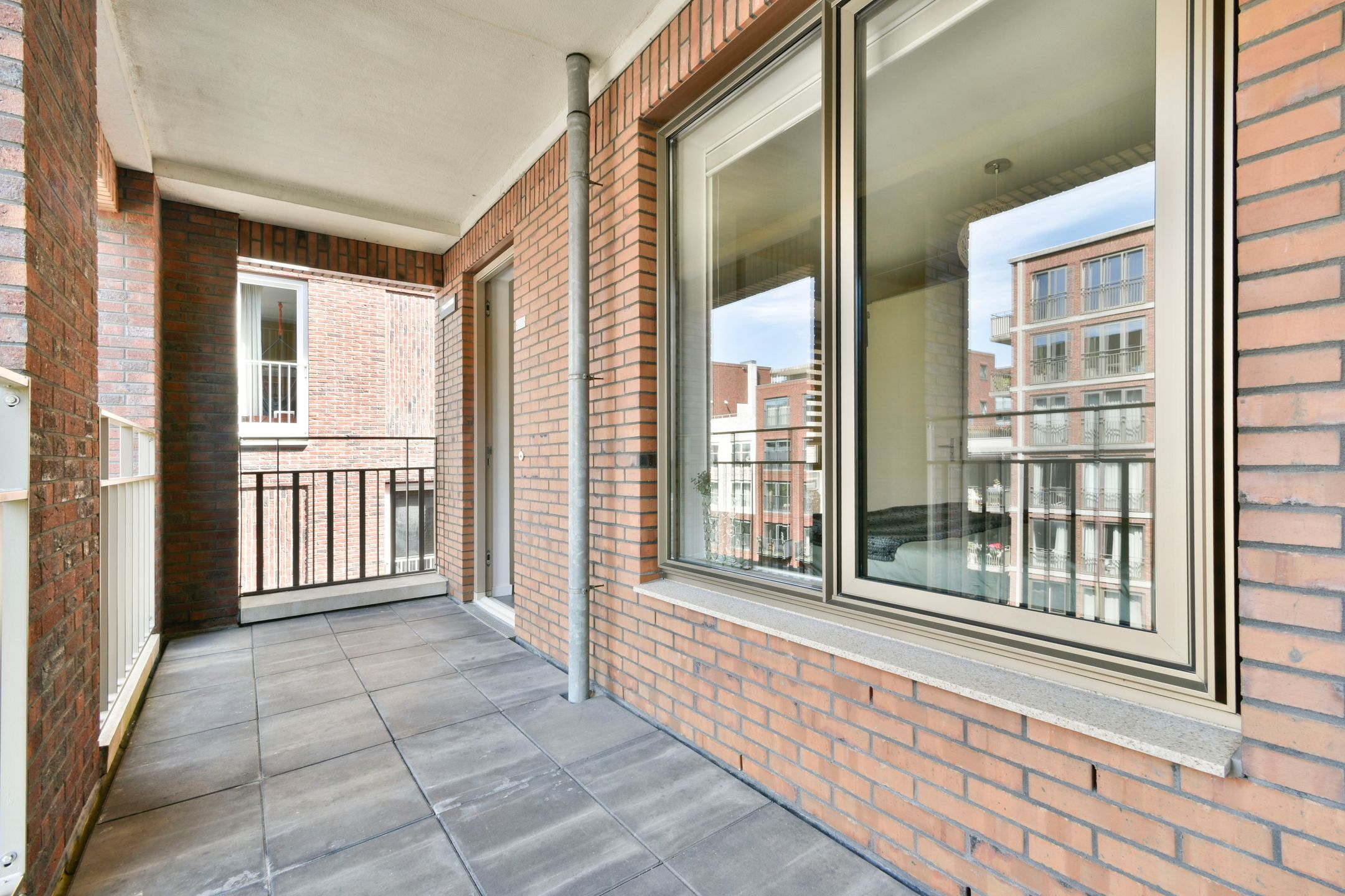 Photo 24 of Amstelvlietstraat 243