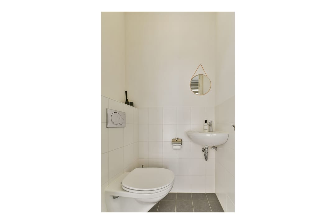 Photo 22 of Amstelvlietstraat 243
