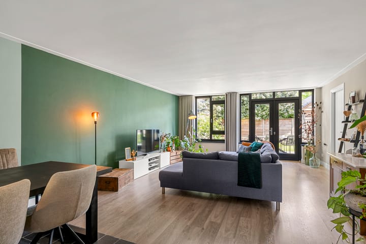 Tussenwoning te koop: Konijnenlaan 3, Lunteren