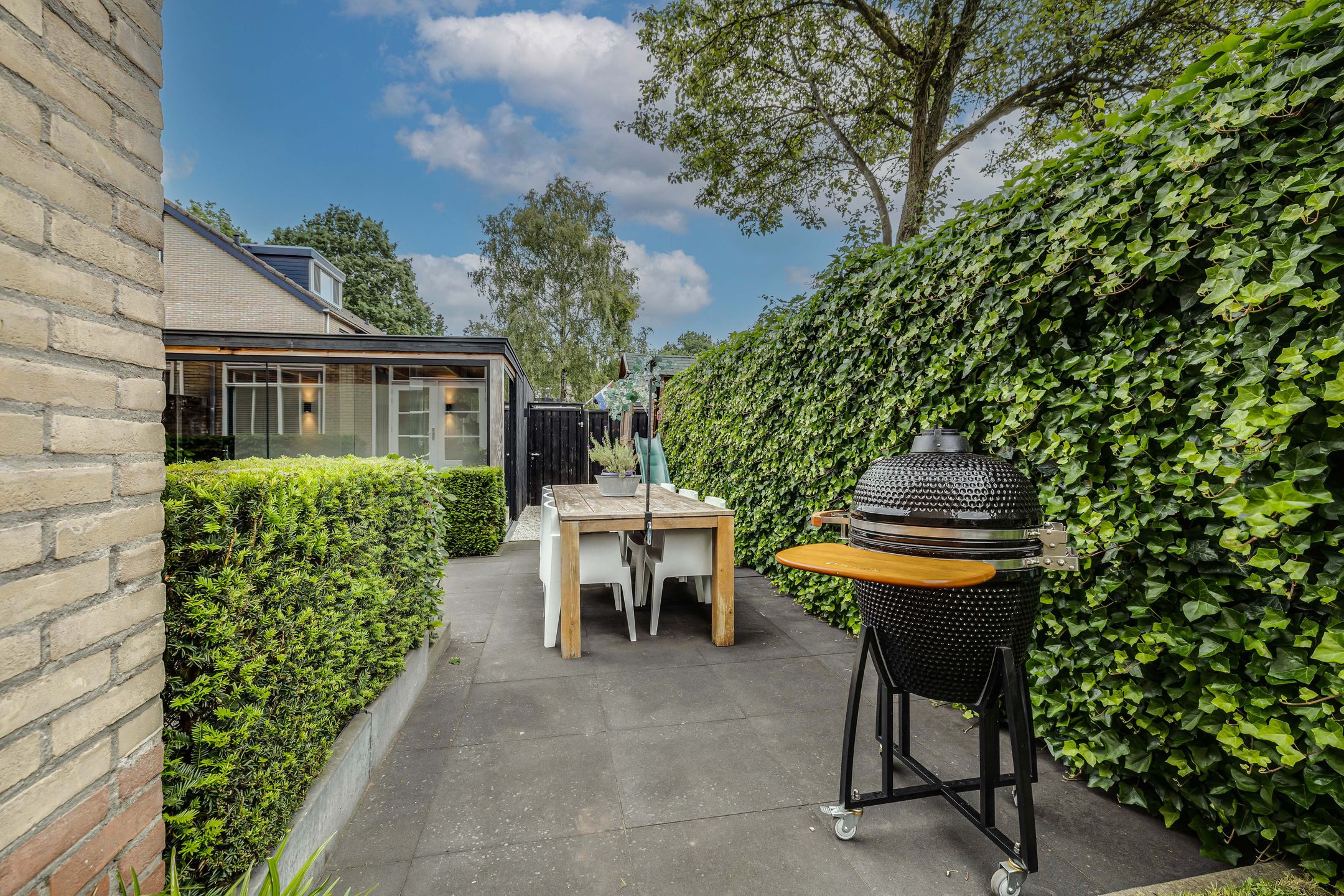 Photo 45 of Van Solmsstraat 15