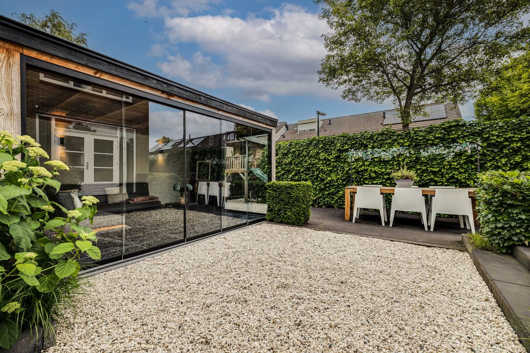 Photo 41 of Van Solmsstraat 15