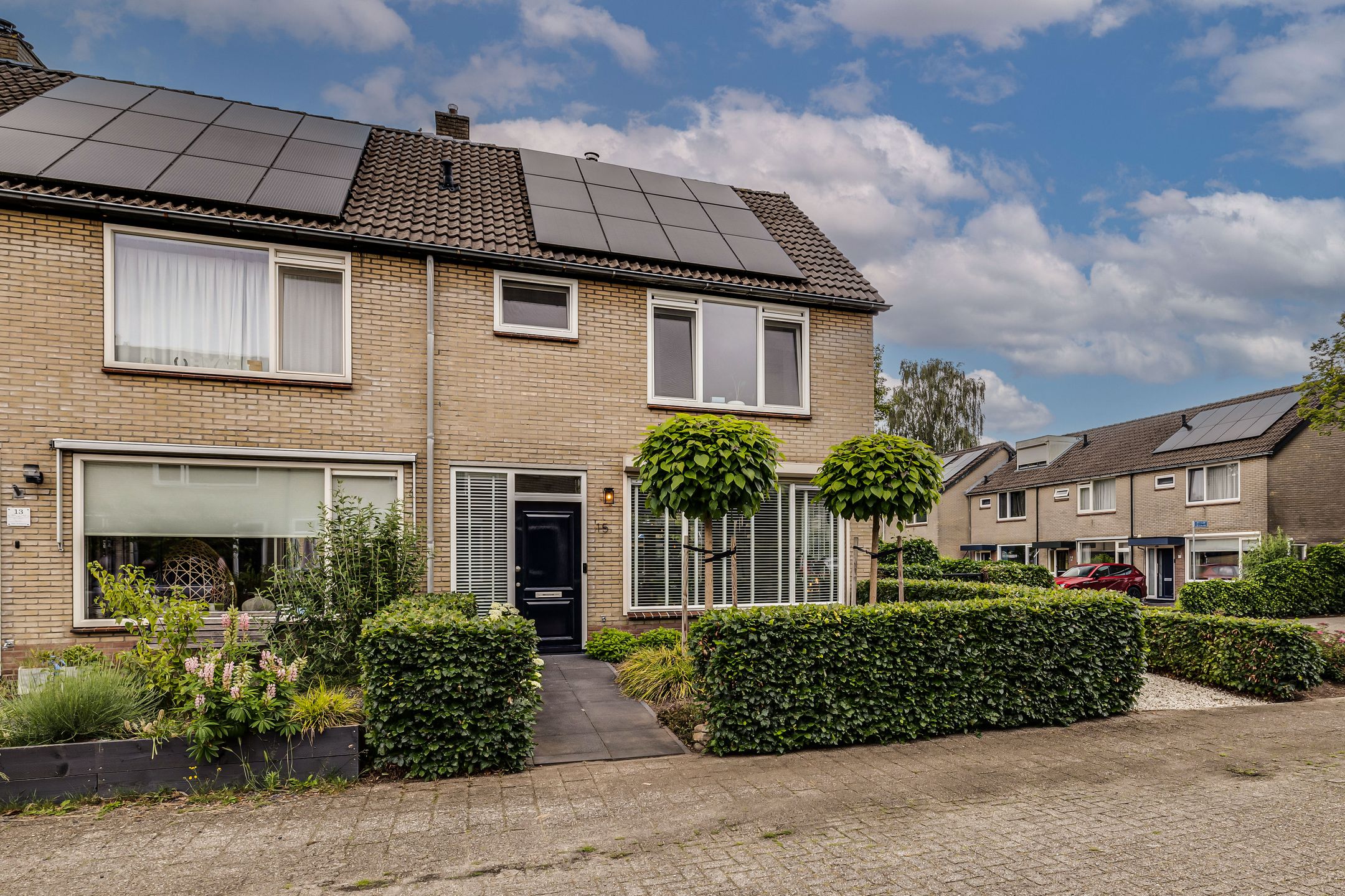 Photo 51 of Van Solmsstraat 15