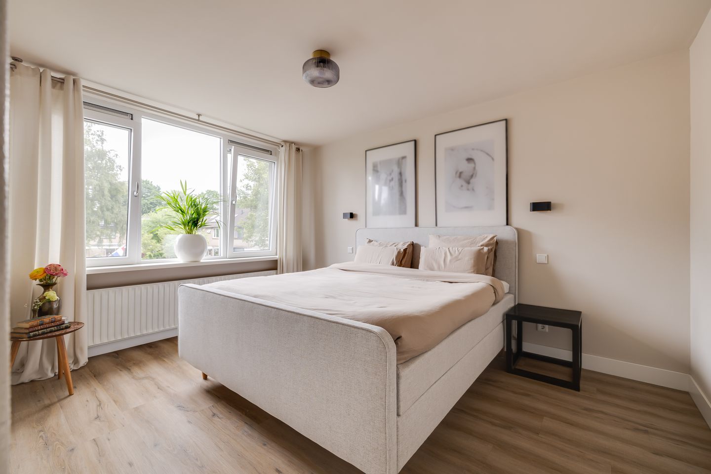 Photo 19 of Van Solmsstraat 15
