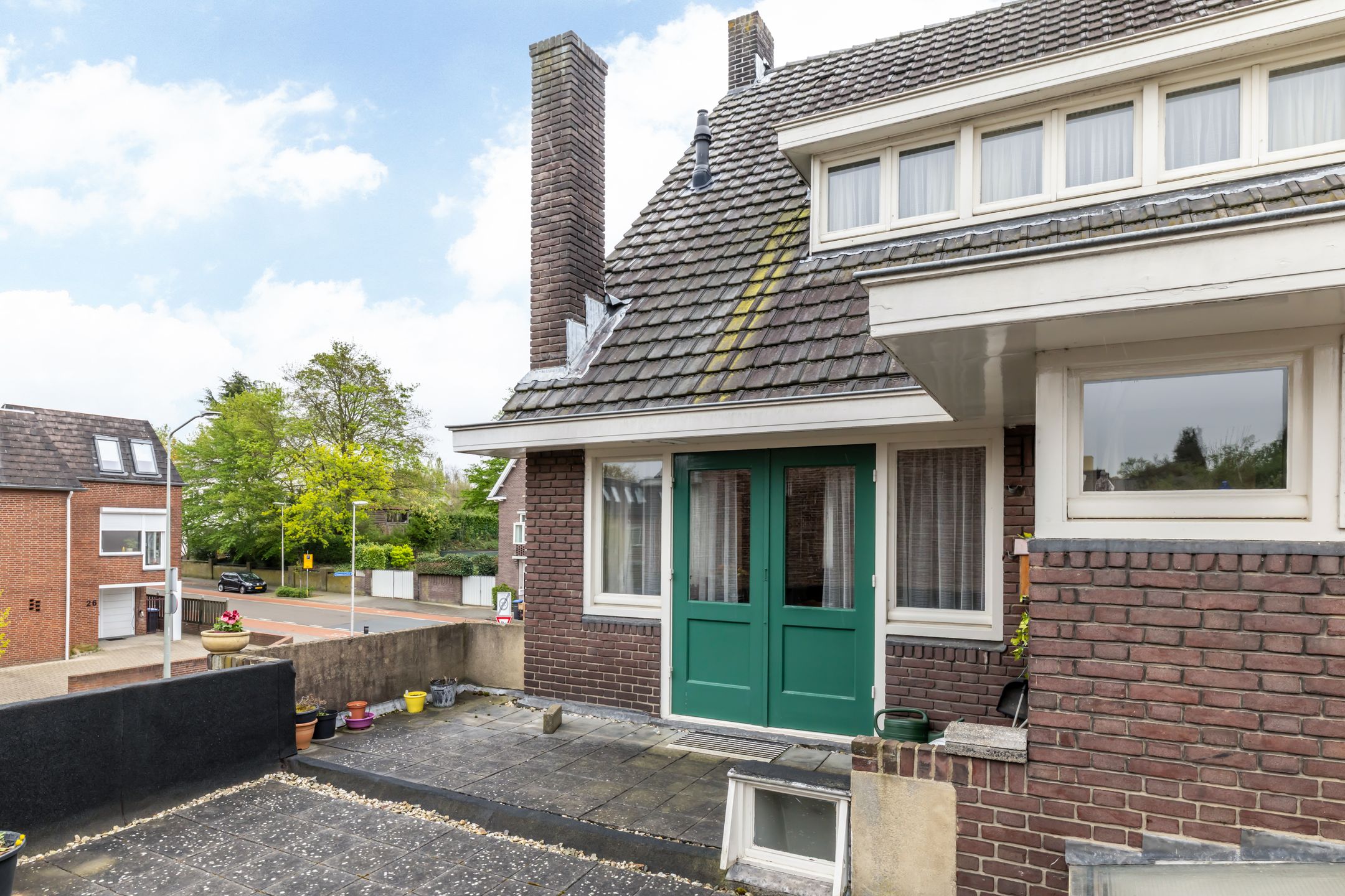 Photo 21 of Schaesbergerweg 37