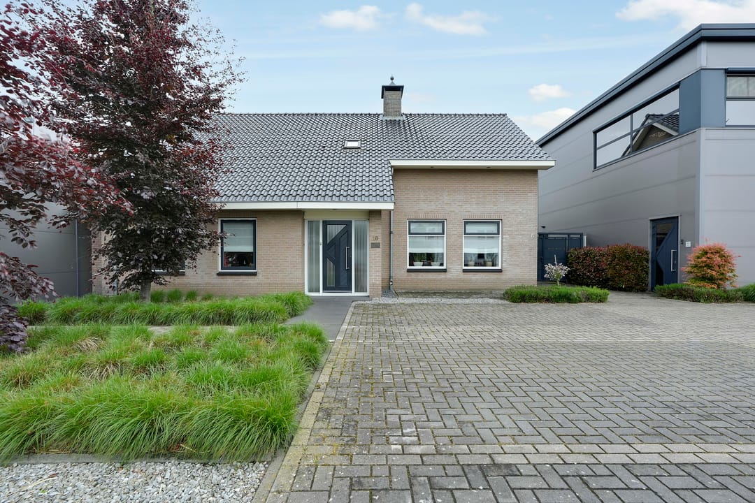 Photo 47 of Voederheil 10