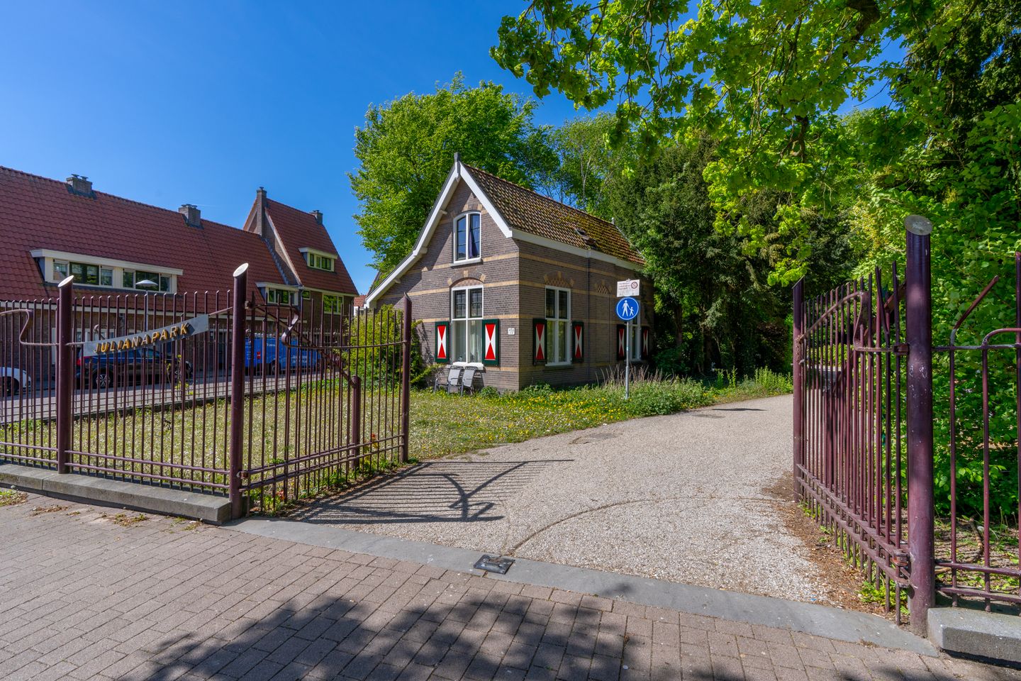 Photo 44 of F. Koolhovenstraat 10