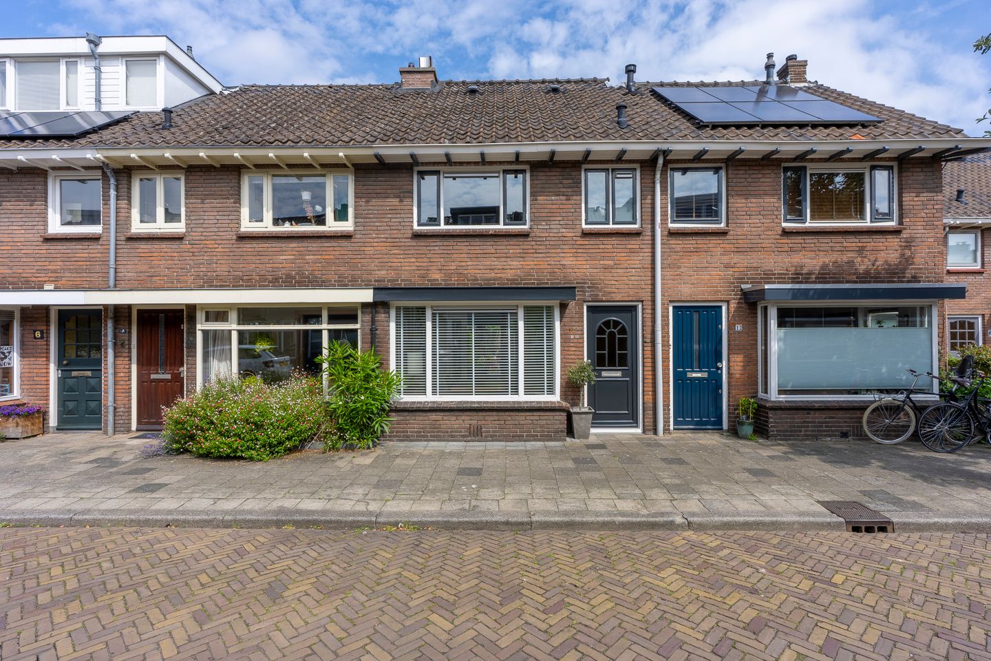 Photo 40 of F. Koolhovenstraat 10